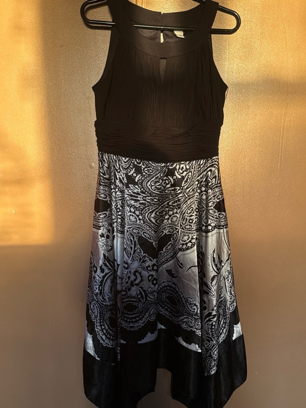 Signature by Sangria Black & White Paisley Midi Dress